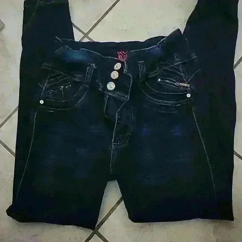 🌻LT ROSE JEANS​ - Picture 3 of 5